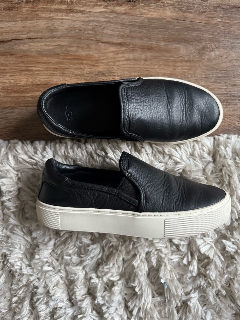 UGG Jass Black Leather Slip-On Shoe
